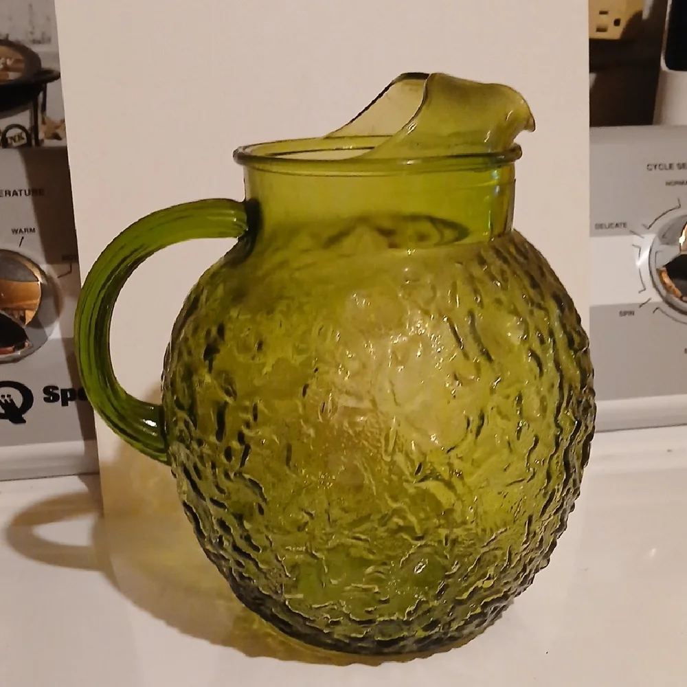 Anchor Hocking Olive Textured Glass Pitcher